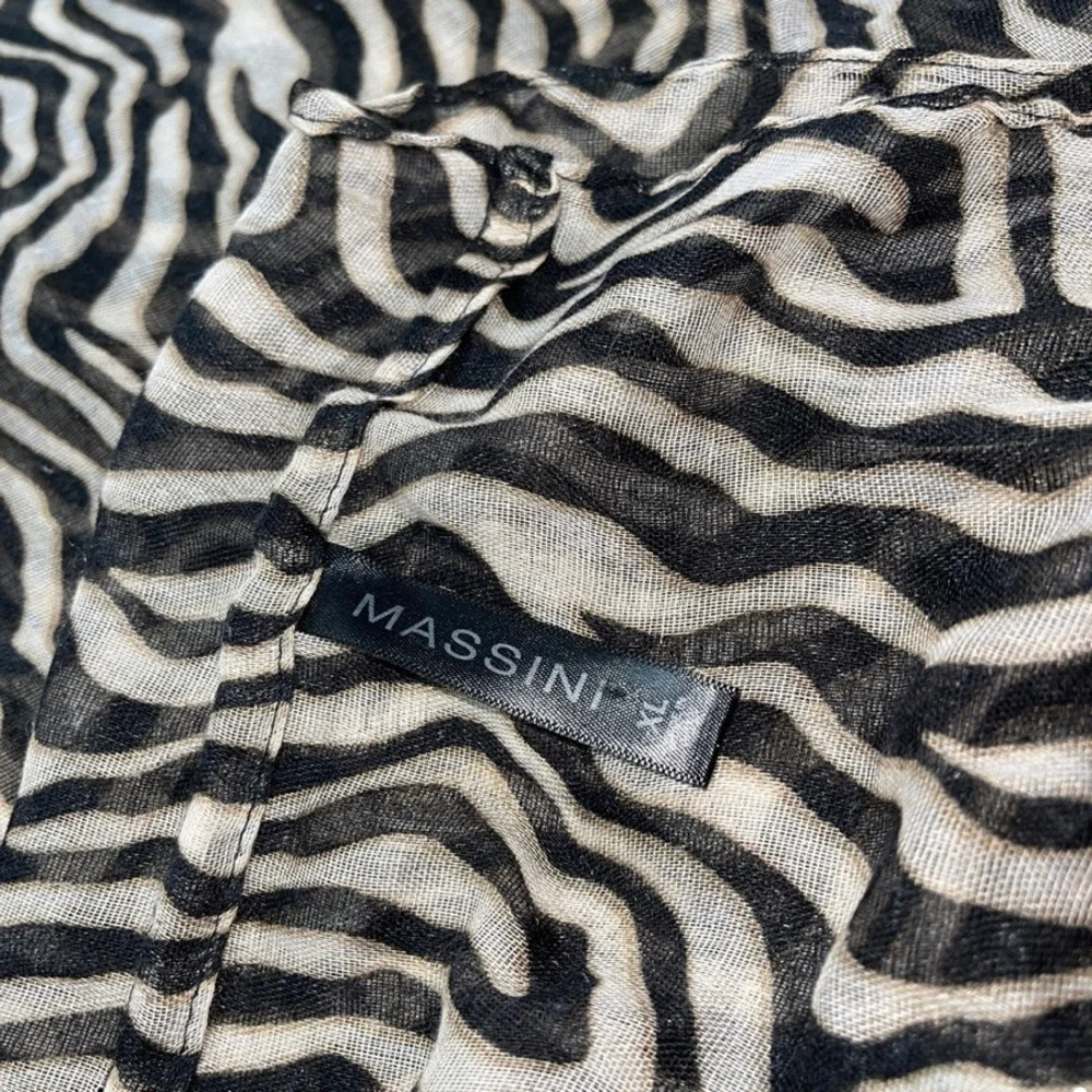 Massini infinity scarf
